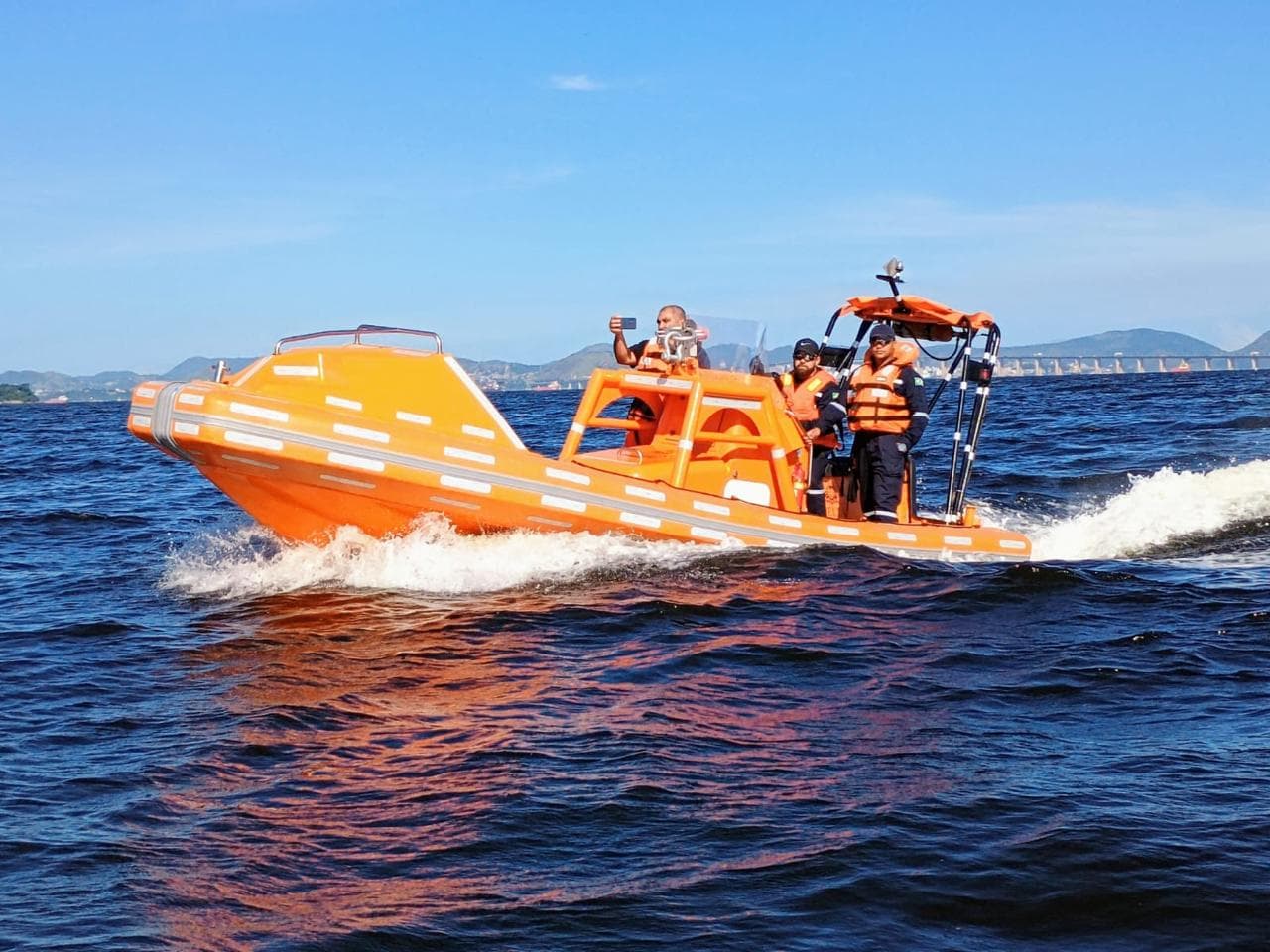 Bote de resgate Grupo Delta