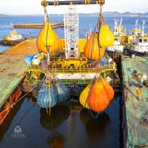 Teste de carga em guindaste